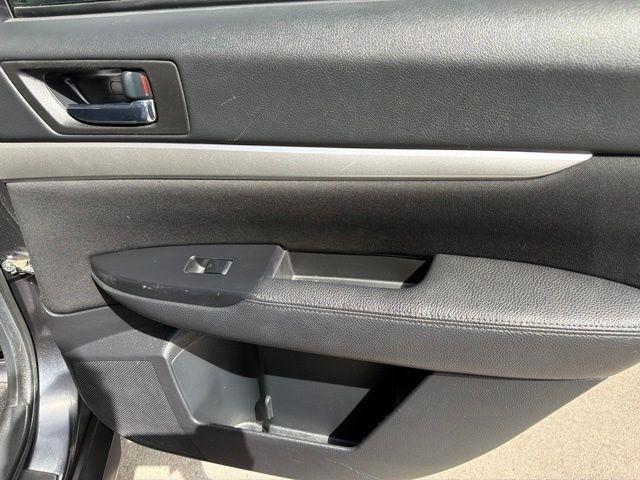 Subaru Outback  2010