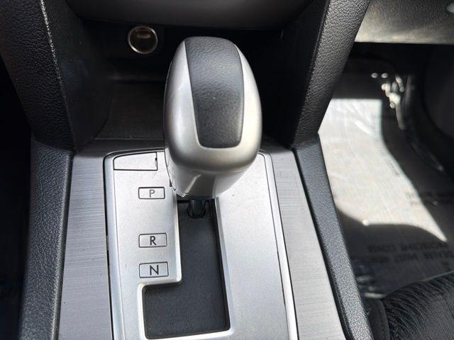 Subaru Outback  2010