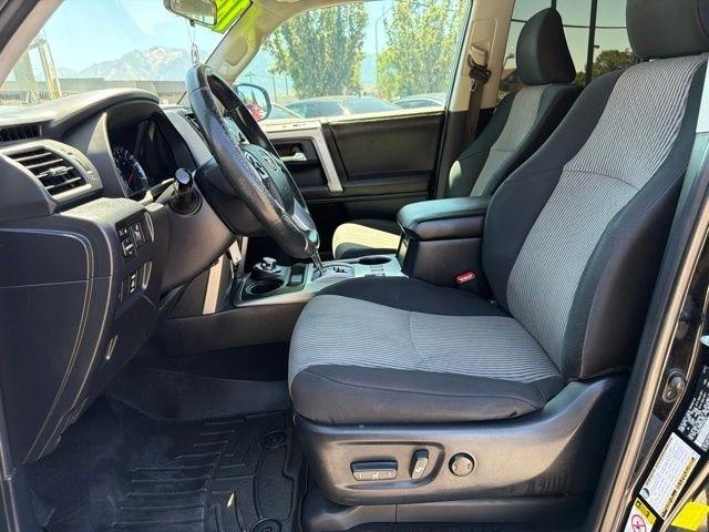 Toyota 4Runner  2015