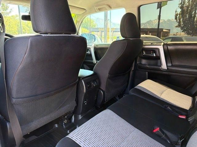 Toyota 4Runner  2015