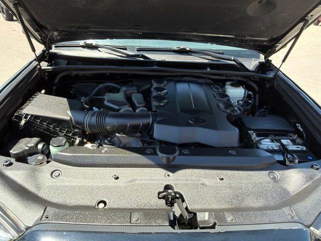 Toyota 4Runner  2015