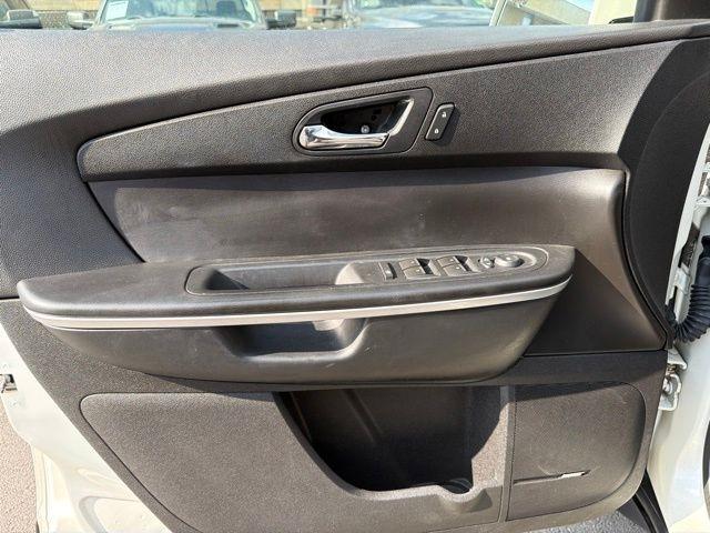 GMC Acadia  2012