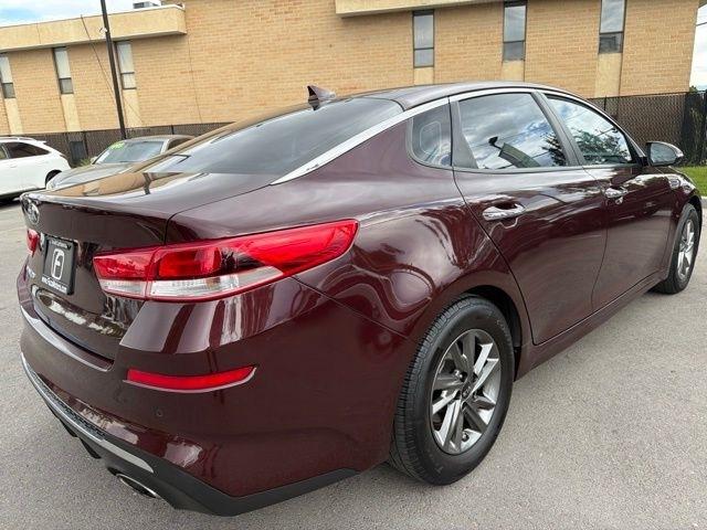 Kia Optima  2019