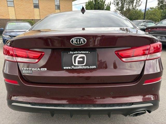 Kia Optima  2019