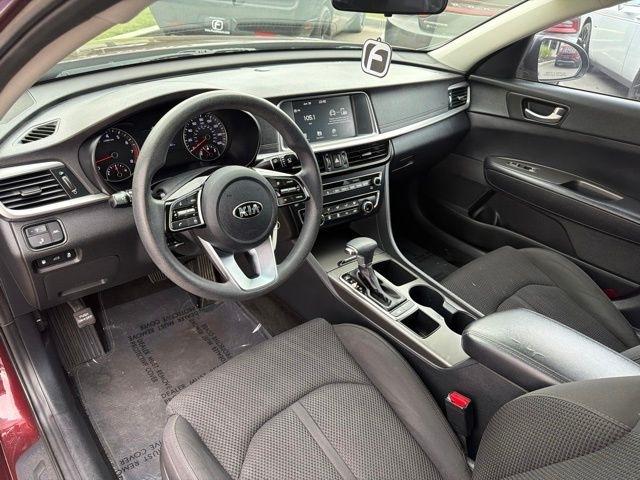 Kia Optima  2019