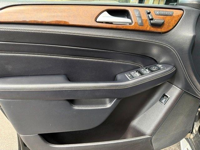Mercedes-Benz M-Class  2013