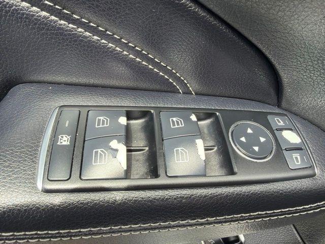 Mercedes-Benz M-Class  2013