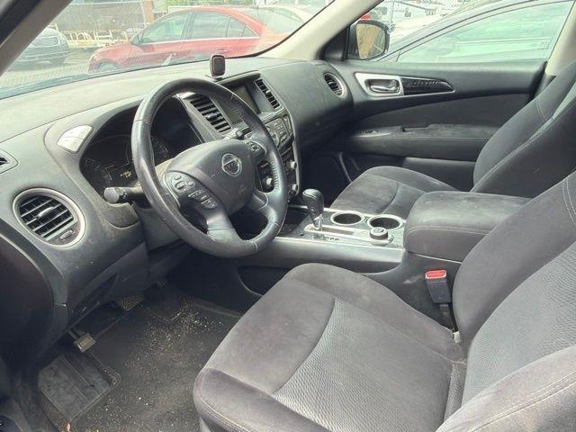 Nissan Pathfinder  2015