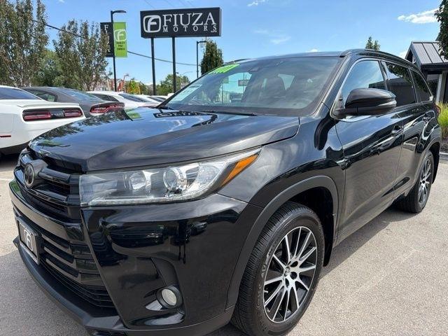 Toyota Highlander  2017