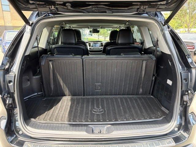 Toyota Highlander  2017