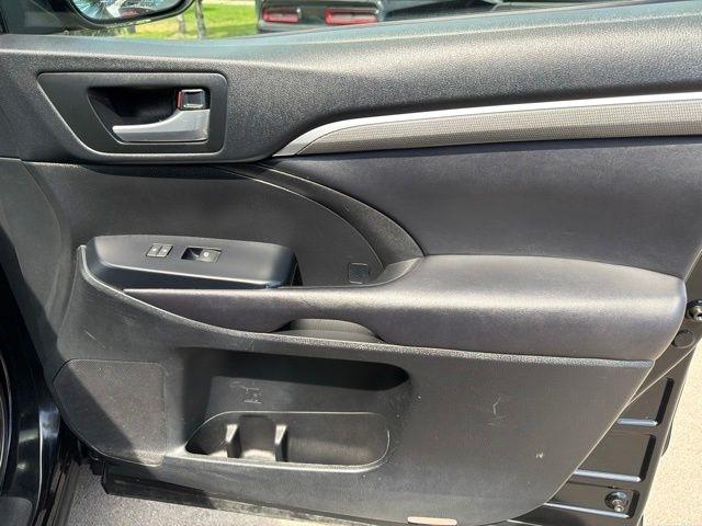 Toyota Highlander  2017