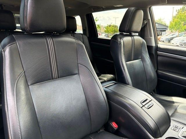 Toyota Highlander  2017
