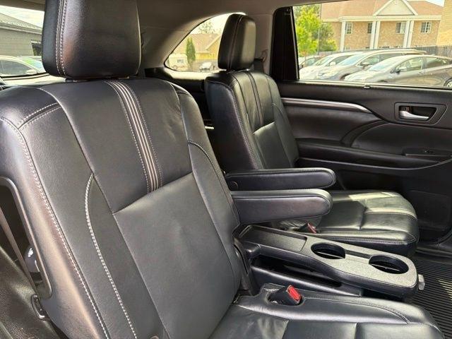 Toyota Highlander  2017