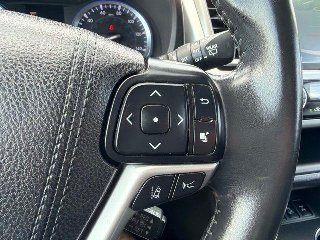 Toyota Highlander  2017