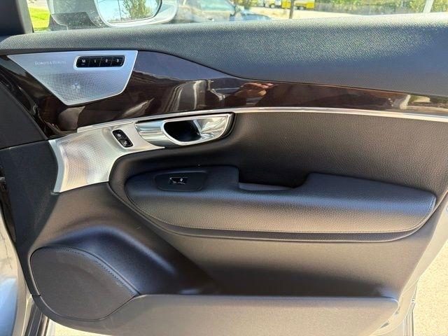 Volvo XC90  2016
