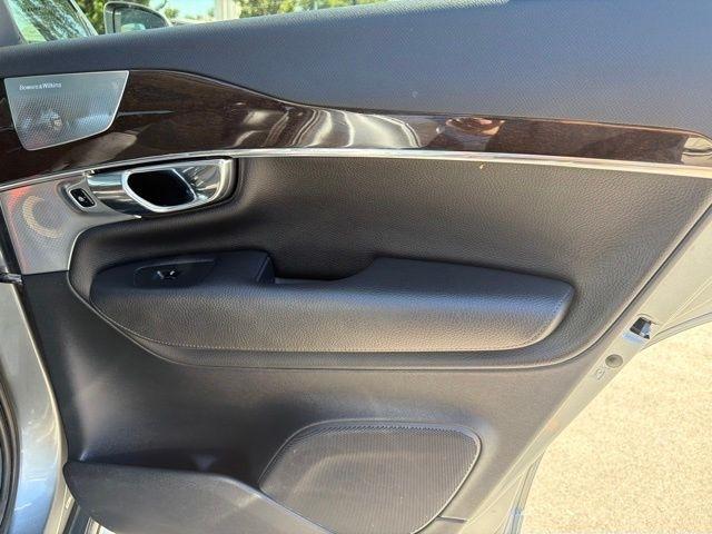 Volvo XC90  2016