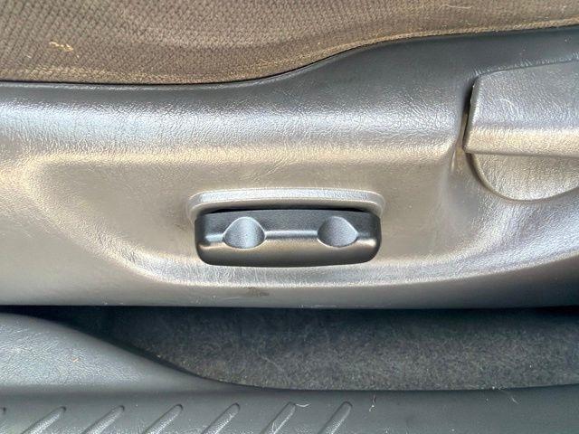 Ford Escape  2003