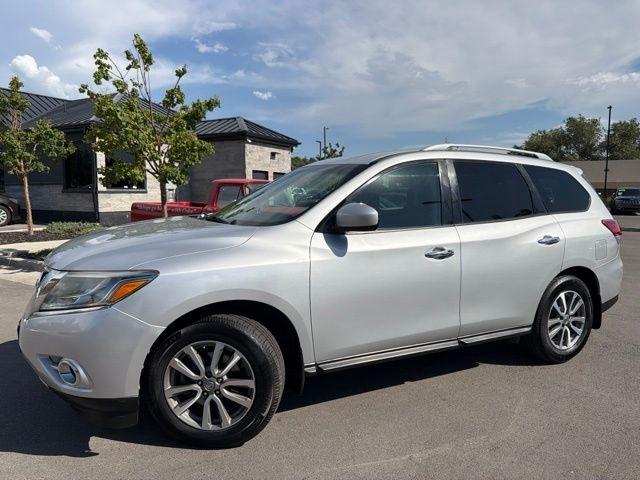 Nissan Pathfinder  2016