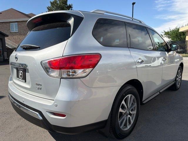 Nissan Pathfinder  2016