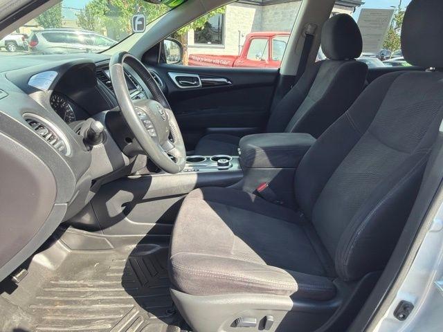 Nissan Pathfinder  2016