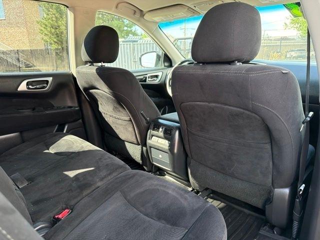 Nissan Pathfinder  2016