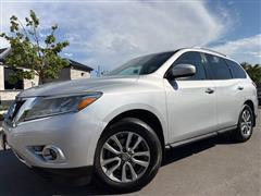 2016 Nissan Pathfinder 