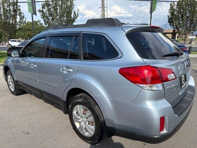 Subaru Outback  2013