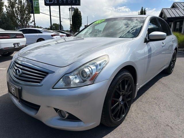 Infiniti G37 Sedan  2013