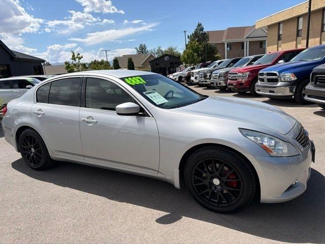 Infiniti G37 Sedan  2013