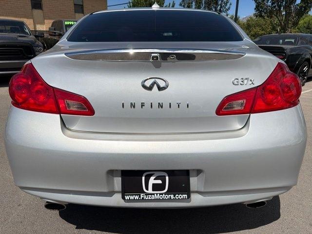 Infiniti G37 Sedan  2013
