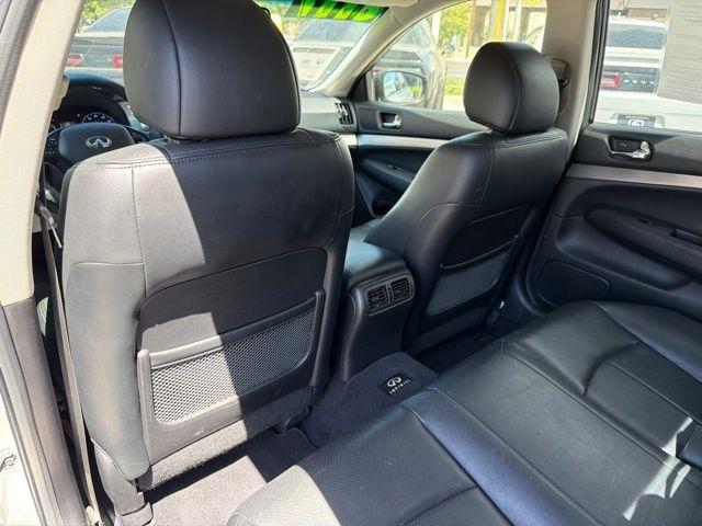 Infiniti G37 Sedan  2013