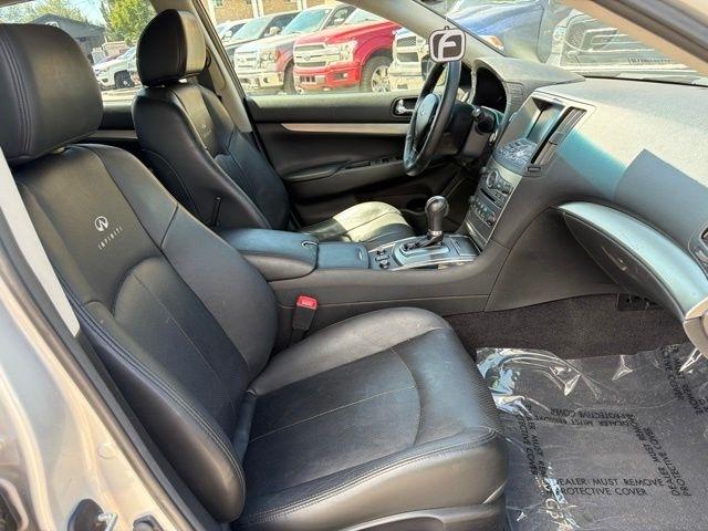 Infiniti G37 Sedan  2013