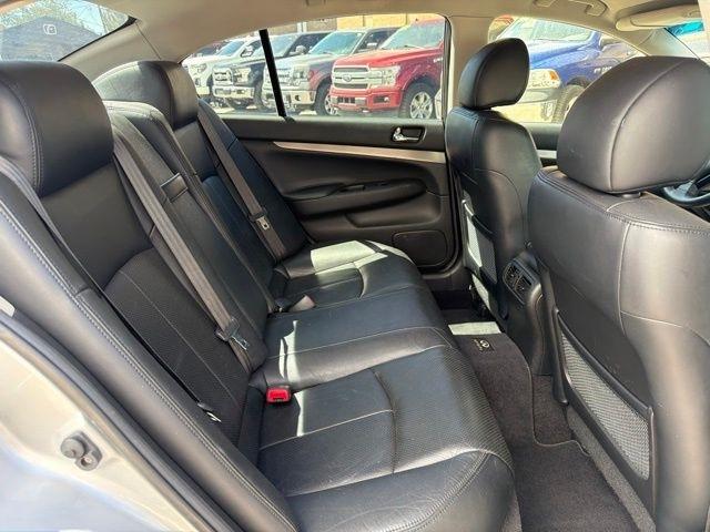 Infiniti G37 Sedan  2013