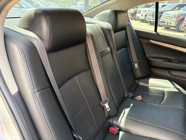 Infiniti G37 Sedan  2013