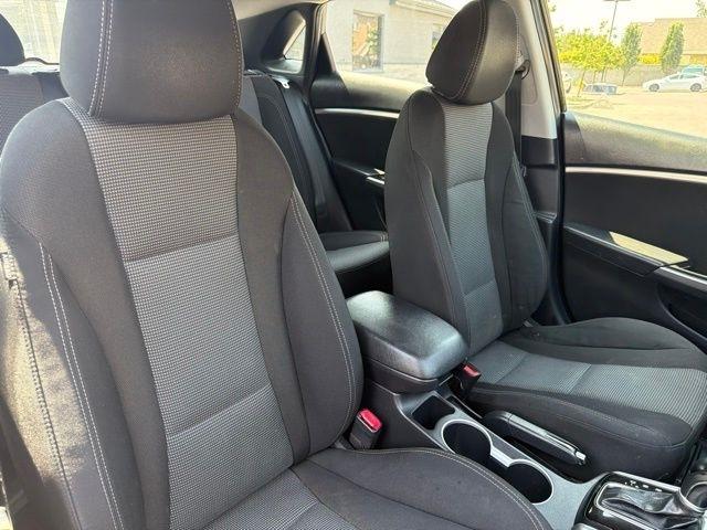 Hyundai Elantra GT  2013