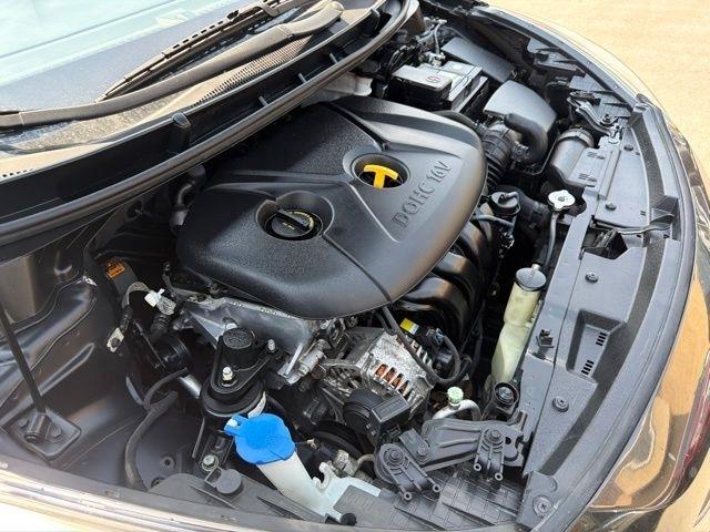 Hyundai Elantra GT  2013