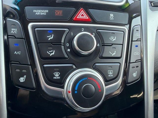 Hyundai Elantra GT  2013