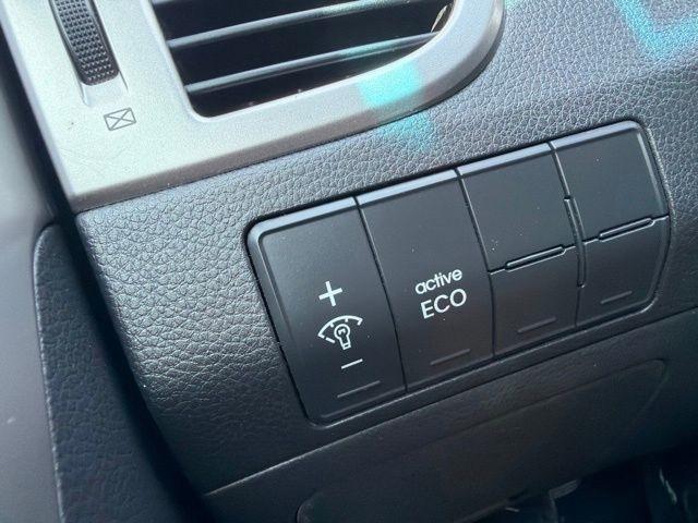 Hyundai Elantra GT  2013