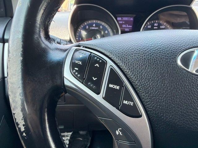 Hyundai Elantra GT  2013