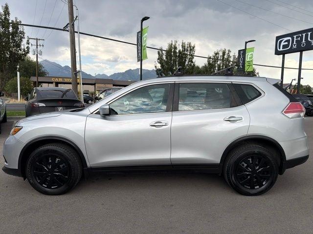Nissan Rogue  2015