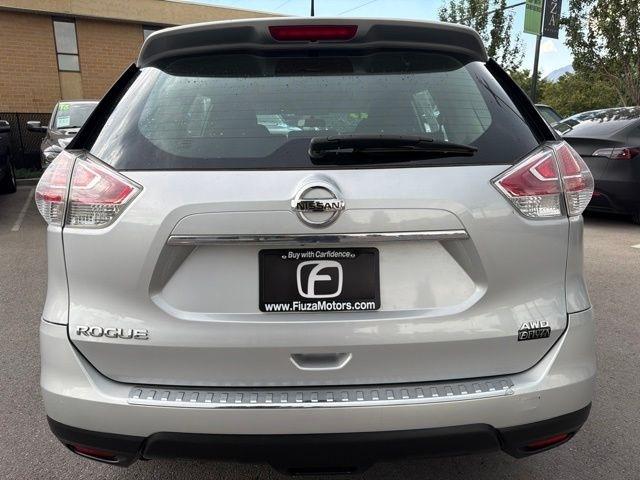 Nissan Rogue  2015