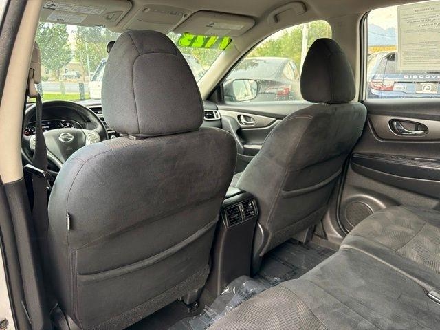 Nissan Rogue  2015