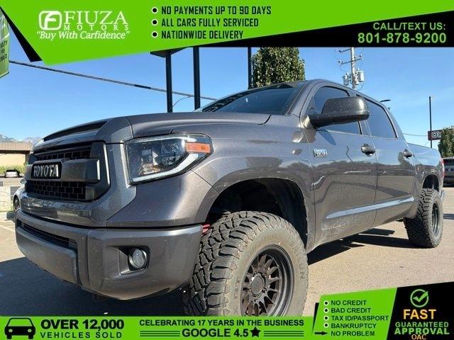 Toyota Tundra 4WD Truck  2016