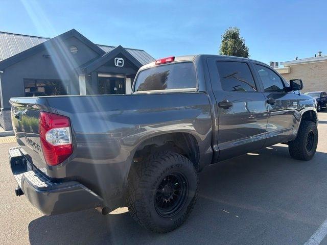 Toyota Tundra 4WD Truck  2016