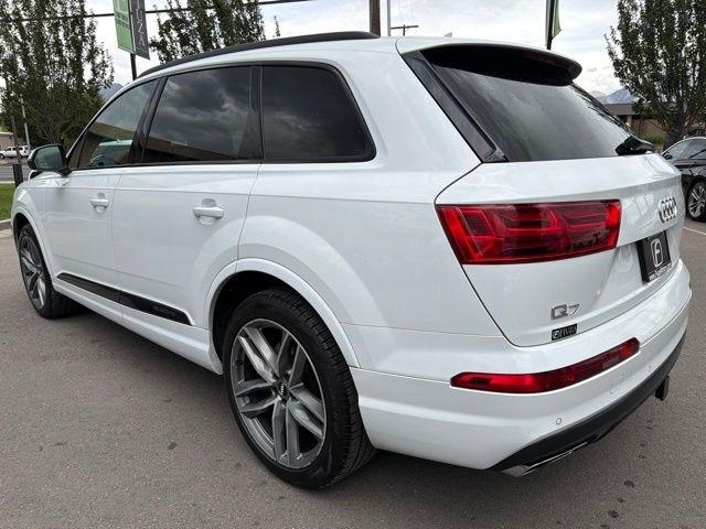 Audi Q7  2017