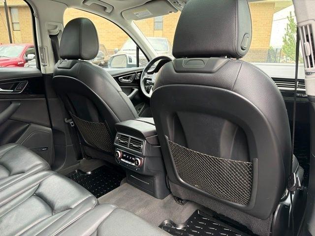 Audi Q7  2017