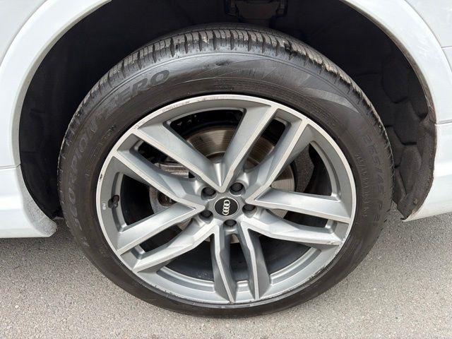 Audi Q7  2017