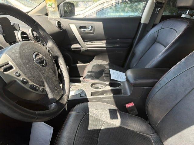 Nissan Rogue  2009
