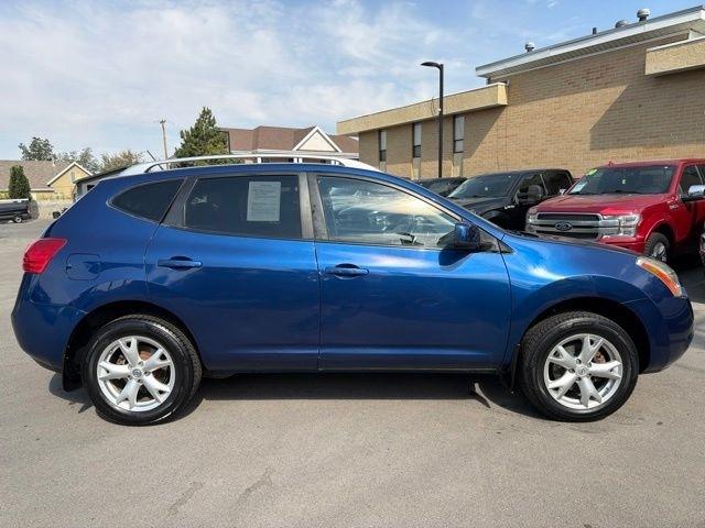 Nissan Rogue  2009