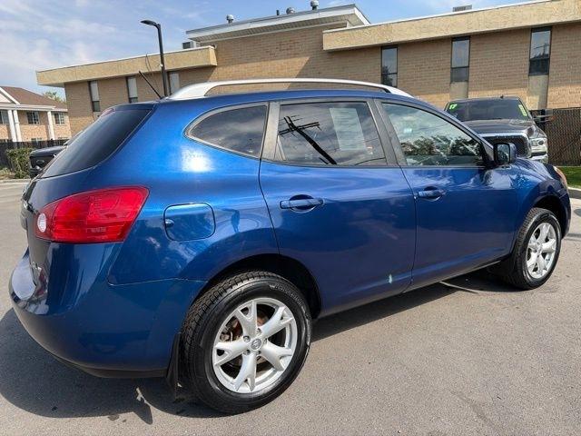 Nissan Rogue  2009